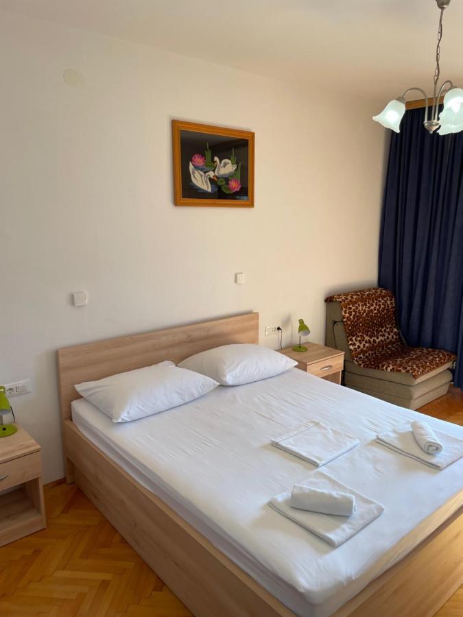 Apartmani Dragica Makarska Exteriör bild
