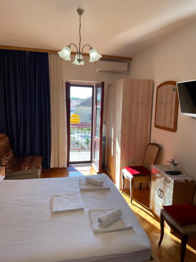Apartmani Dragica Makarska Exteriör bild
