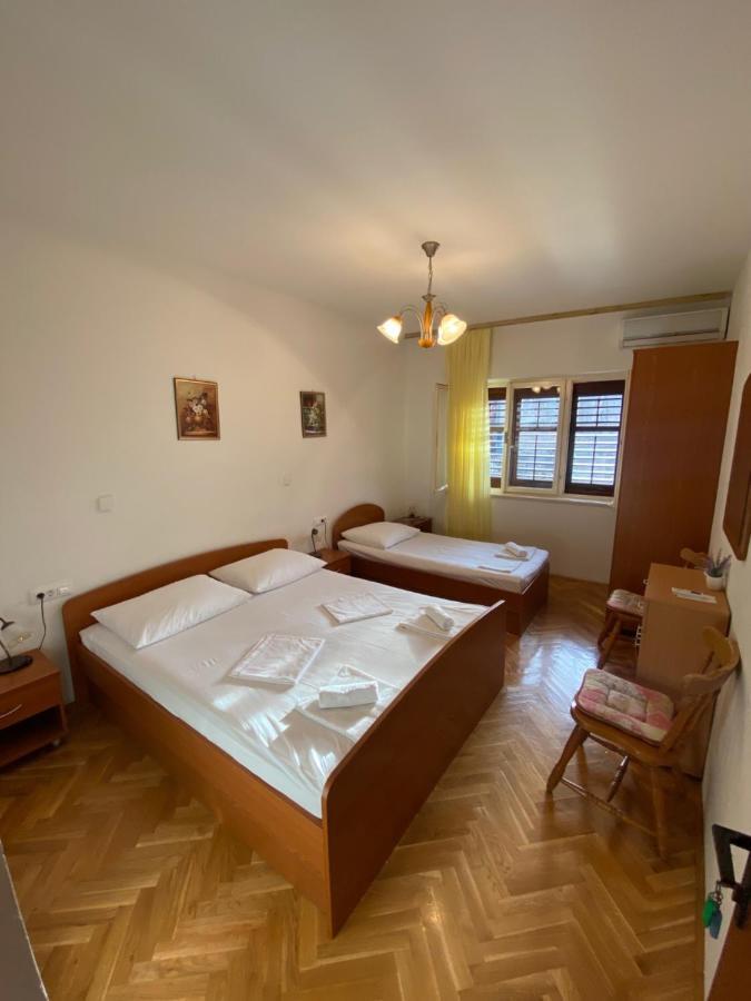 Apartmani Dragica Makarska Exteriör bild