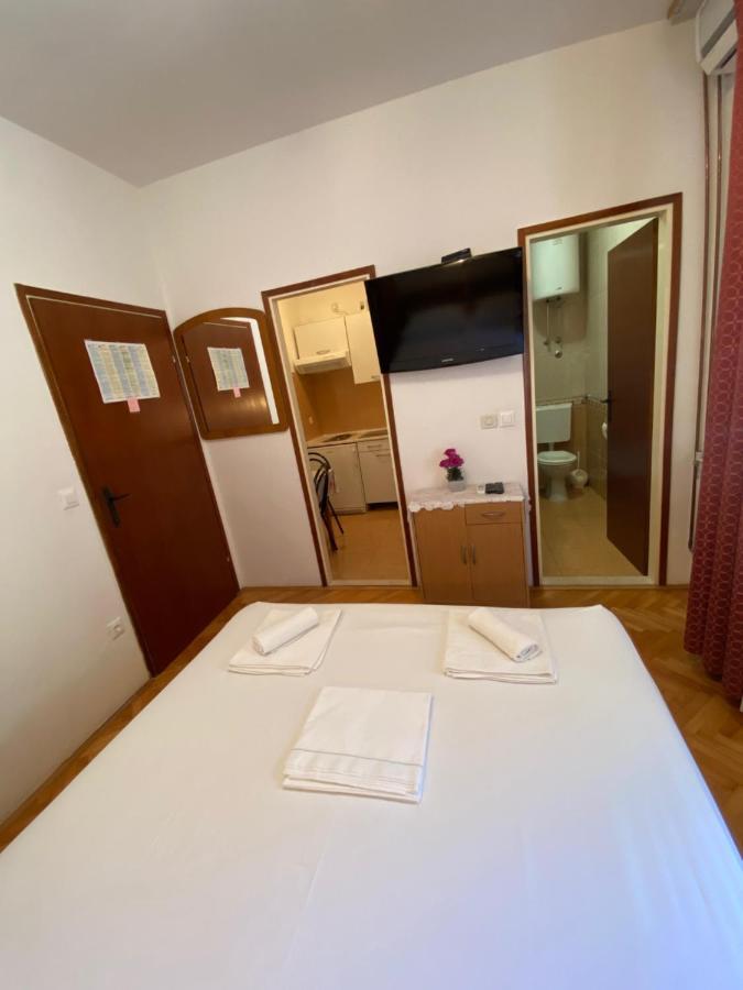 Apartmani Dragica Makarska Exteriör bild