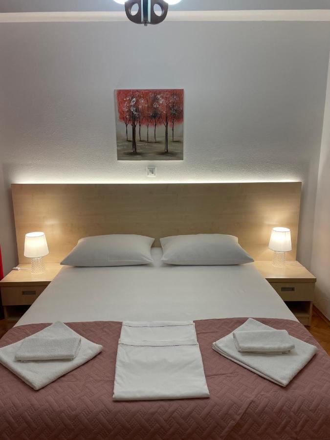 Apartmani Dragica Makarska Exteriör bild